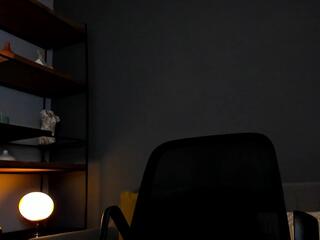 Juandres — flirt4freeでウェブカムモデルオンライン