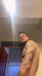 nicolas2471 — cam4でウェブカムモデルオンライン