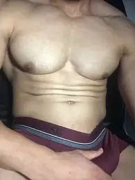 guh2026 — Stripchat stream photo (Apr 2026)