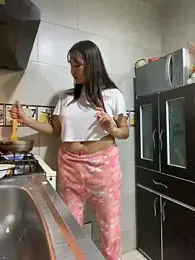 EmilieAndDennis — stripchat