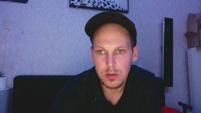 Martinlw — Cam4 stream photo (Sep 2026)
