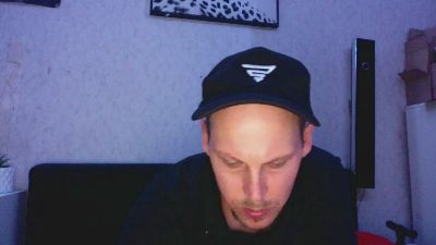 Martinlw — Cam4 stream photo (Sep 2026)