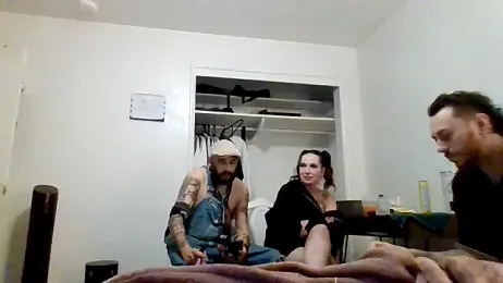 TallHungandCloudy69 — Stripchat stream photo (Apr 2026)