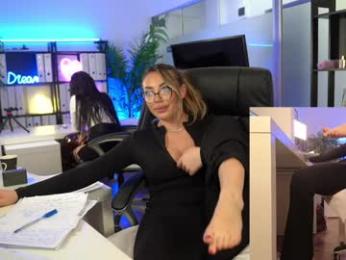 babesgowild — chaturbate