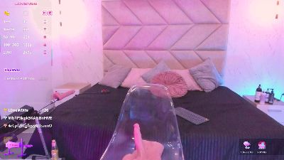 VonnieValeri — Cam4 stream photo (Aug 2026)