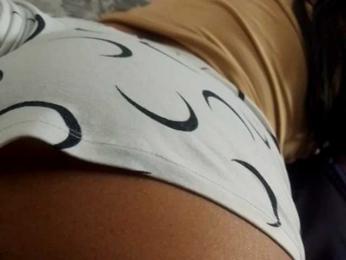 AmyRoger29 — Bongacams stream photo (Jun 2024)