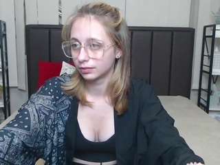 tracyleett — Camsoda stream photo (Dec 2025)