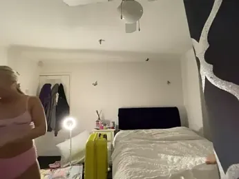 SexySaraxxoo — Stripchat profile photo