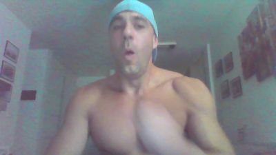 tupoke — Cam4 stream photo (Jun 2026)