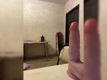 LittleDelora — bongacamsでウェブカムモデルオンライン