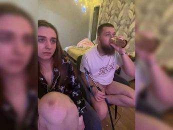 WildLoversOne — bongacamsでウェブカムモデルオンライン