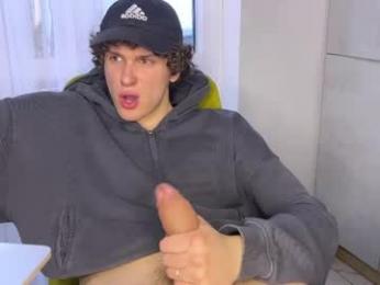 estremecerse — chaturbateでウェブカムモデルオンライン