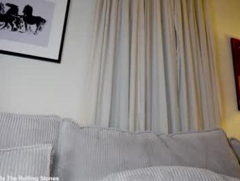 x_lily_x — chaturbateでウェブカムモデルオンライン