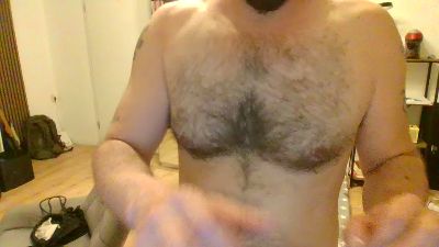 neuhierfun — Cam4 stream photo (May 2026)
