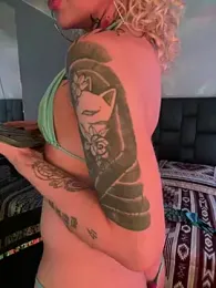 Bonnie_vega — stripchatでウェブカムモデルオンライン