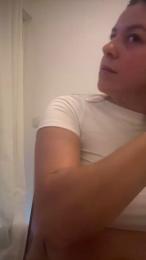 Jennifer_19_06 — Cam4 stream photo (Mar 2026)