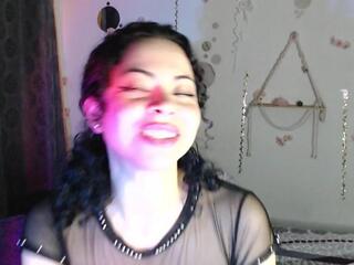 Lady Williams — flirt4free