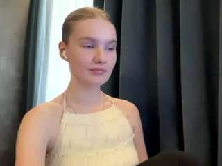 kristaprehn — Camsoda stream photo (Aug 2026)