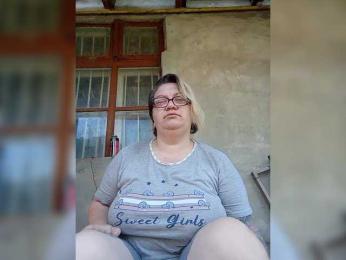 sweetmommy — Bongacams stream photo (May 2026)