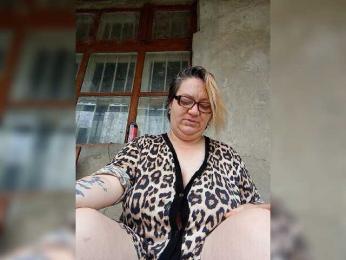 sweetmommy — Bongacams stream photo (May 2026)