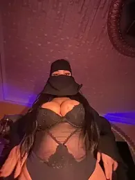 Queentaraf999 — Stripchat stream photo (Dec 2025)