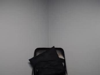 wannaplay1025 — Chaturbate stream photo (Apr 2026)