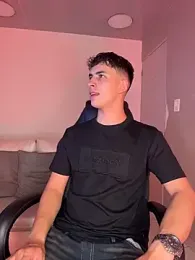 AdrianRinaldi — stripchat