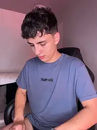 AdrianRinaldi — Stripchat stream photo (Mar 2026)