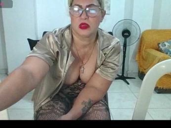 Hotmommyxxx — Bongacams stream photo (May 2026)