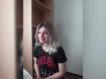 Rshsujdensay — Bongacams stream photo (Mar 2026)