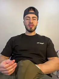 MaxDell — Stripchat stream photo (Apr 2026)