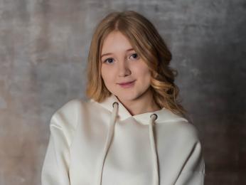 AlicePilgrim — Livejasmin stream photo (Apr 2025)