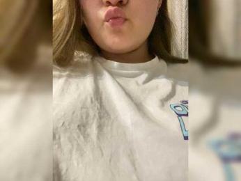 Regina-Lynne — Bongacams stream photo (Nov 2025)
