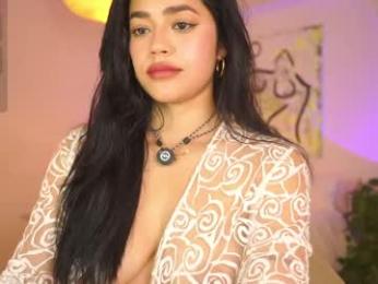 n_o_v_a — Chaturbate stream photo (Apr 2026)