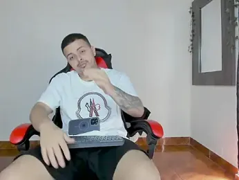 mathew_021 — stripchatでウェブカムモデルオンライン