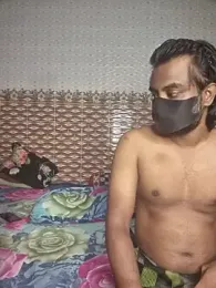 Younger_Couples — Stripchat stream photo (Sep 2026)