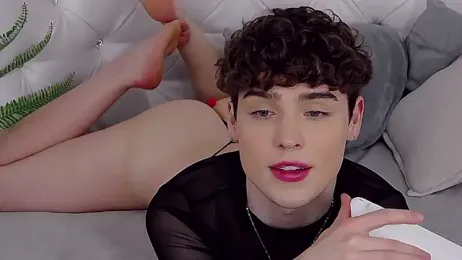 RobbyCharming — stripchatでウェブカムモデルオンライン