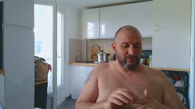 DaddyBearLive — cam4でウェブカムモデルオンライン