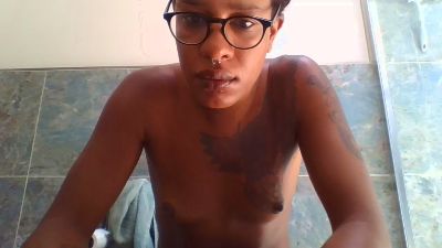 BadCamil69 — Cam4 stream photo (Jun 2026)