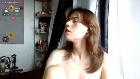 shun_sun — Stripchat stream photo (May 2025)