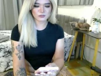 katykiat — Chaturbate stream photo (Jun 2026)