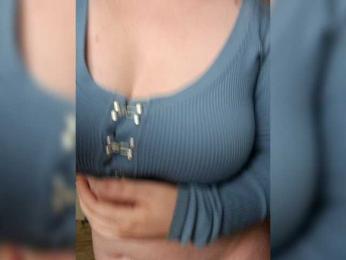 cherryangel9 — Bongacams stream photo (Jan 2026)