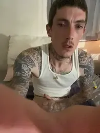 dkub93 — stripchatでウェブカムモデルオンライン