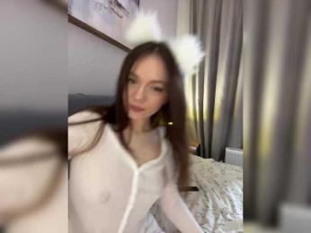 OlivkaVif — bongacamsでウェブカムモデルオンライン