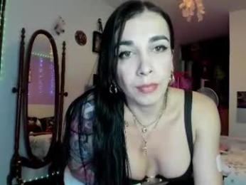 sara_hot_treat — Chaturbate stream photo (Aug 2026)