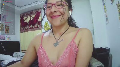 malishka20 — Cam4 stream photo (May 2026)