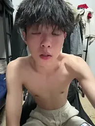 Hu_897 — Stripchat stream photo (Oct 2026)