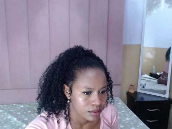 NahomiLips — bongacams