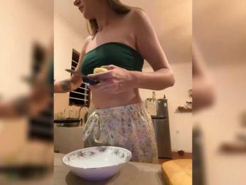KinaMoonLove — Bongacams stream photo (Aug 2026)