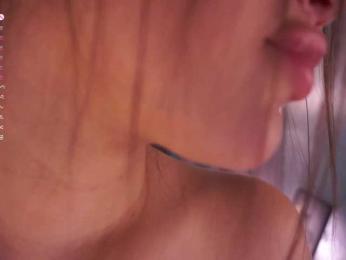 AnuricBriny — bongacamsでウェブカムモデルオンライン